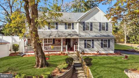 2 LANTERN LANE, HATBORO, PA 19040