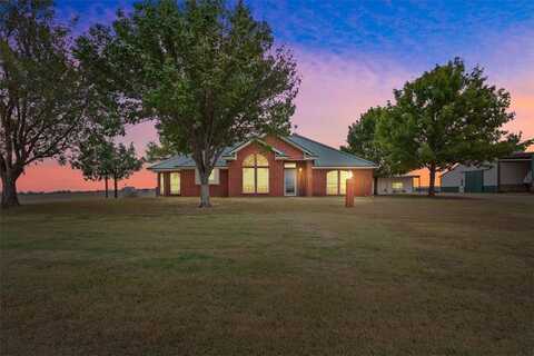 380 Berry Drive, Robinson, TX 76706