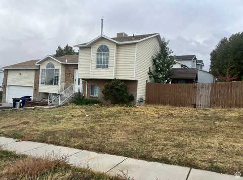 5836 S WOODVIEW, Kearns, UT 84118