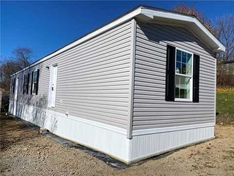 6 State Alley, Chicora, PA 16025