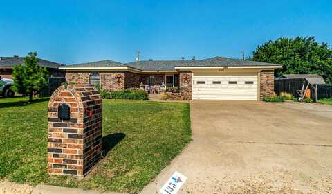 135 Avalon Street, Borger, TX 79007