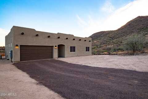 43131 N 11TH Avenue, New River, AZ 85087