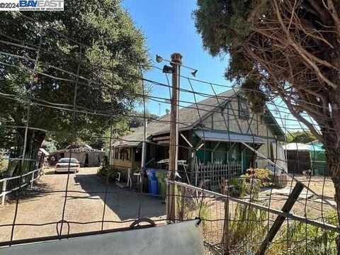 1341 Old Canyon Rd, Fremont, CA 94536