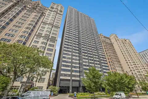 1440 N. Lake Shore Drive, Chicago, IL 60610