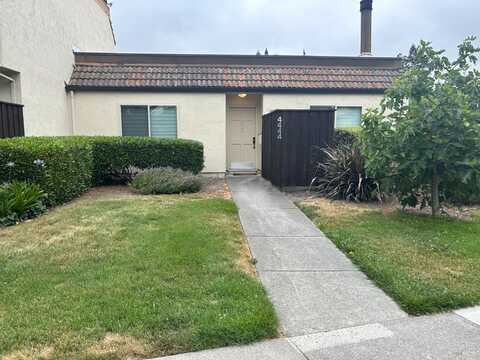 4444 Culebra Avenue, Santa Rosa, CA 95409