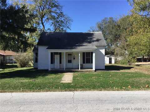 603 N Monroe St, Versailles, MO 65084