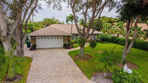 1073 Alhambra, NAPLES, FL 34103