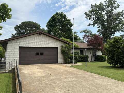 1634 Plantation Drive, Mountain Home, AR 72653