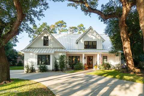 108 W Olive Court, Pine Knoll Shores, NC 28512