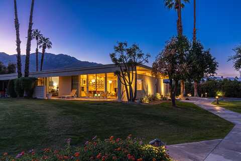 139 Desert Lakes Drive, Palm Springs, CA 92264