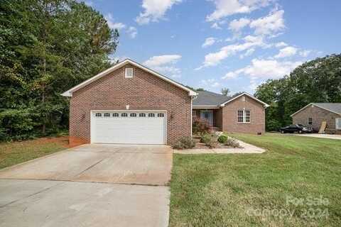 2206 Evergreen Drive, Newton, NC 28658