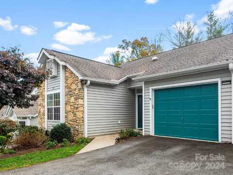 341 Laurel Park Place, Hendersonville, NC 28791