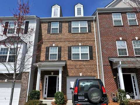 14121 Winford Lane, Charlotte, NC 28262