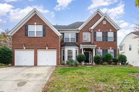 7870 Woodmere Drive, Harrisburg, NC 28075