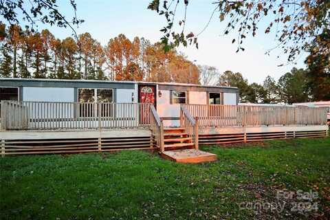 270 Henson Lane, Mc Connells, SC 29726