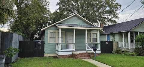 1808 Success Street, North Charleston, SC 29405