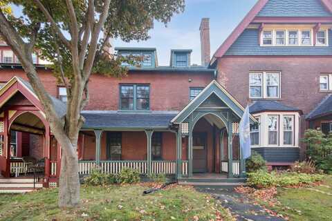 8 Columbia Street, Hartford, CT 06106