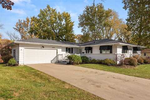 1202 SW Kenworthy Drive, Ankeny, IA 50023