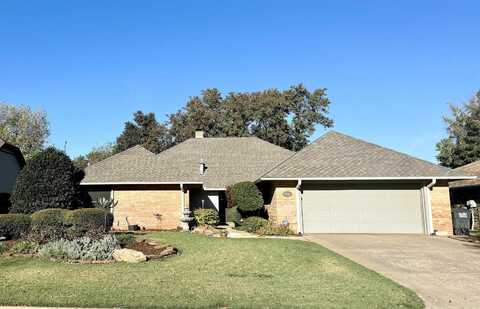 1118 Briar Creek Rd, Enid, OK 73703