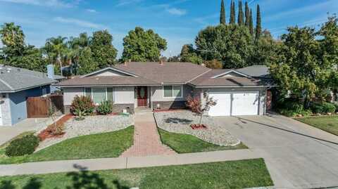 524 Sample Avenue E, Fresno, CA 93710