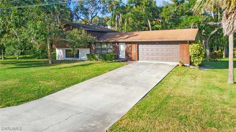 105 Little Grove Lane, North Fort Myers, FL 33917