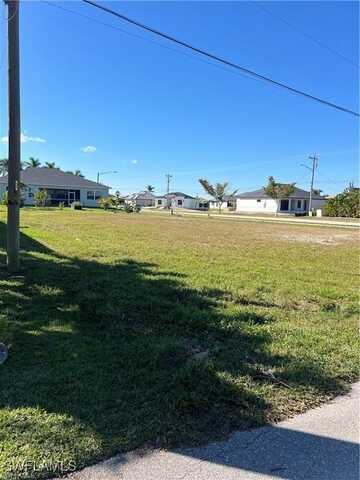 4222 SW 23rd Avenue, Cape Coral, FL 33914