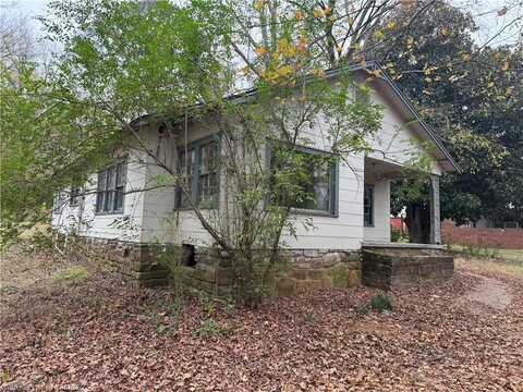 418 N Highway 71, Mountainburg, AR 72921