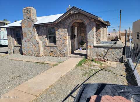 4004 N N. Piedras Street, El Paso, TX 79930