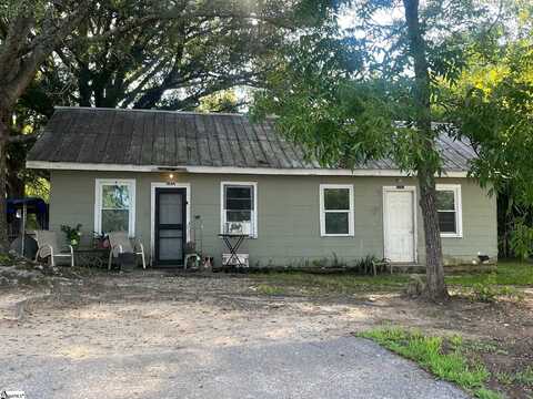 103 North Bell Street, Clinton, SC 29325