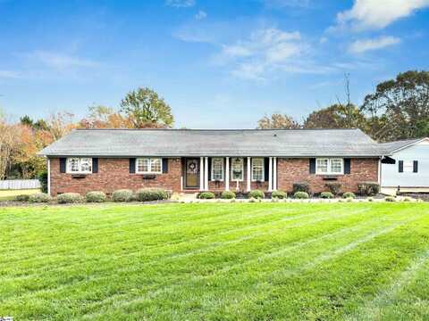 305 Old Pendleton Road, Greenville, SC 29611