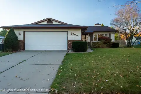 1003 Searles Estate Drive, Saint Johns, MI 48879