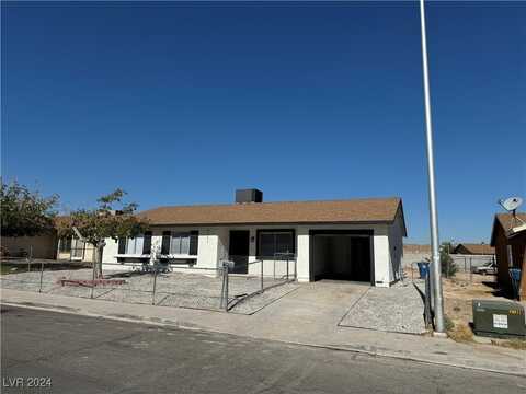 4111 Plumtree Street, Las Vegas, NV 89115