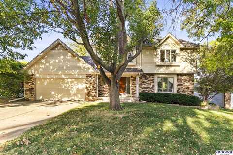 2218 Mayfair Drive, Omaha, NE 68144