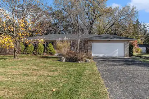 8041 Bluebird Drive, Brighton, MI 48116