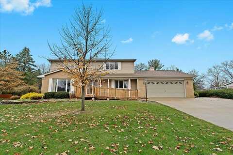 8210 E Huron Court, White Lake, MI 48386