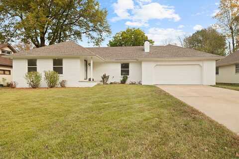 3652 S Ferguson Avenue, Springfield, MO 65807