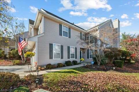 5 Evergreen Way, Mount Arlington, NJ 07856