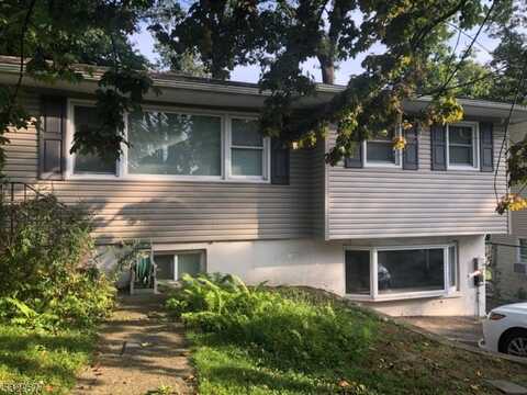 12 Vail Rd, Roxbury Township, NJ 07850