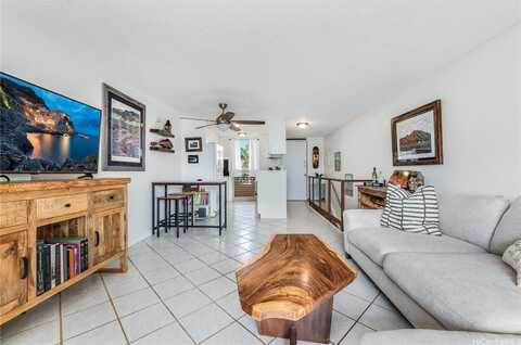 68-090 Au Street, Waialua, HI 96791