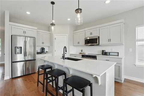 1024 Branchwood Lane, Raymore, MO 64083