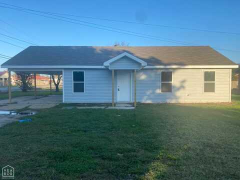 346 Cash Avenue, Trumann, AR 72472