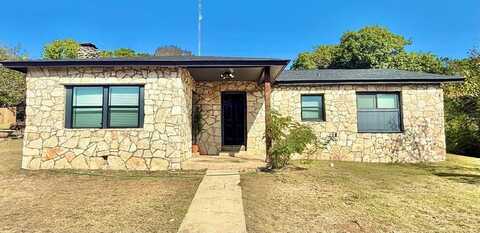 104 Mineola St, Ingram, TX 78025