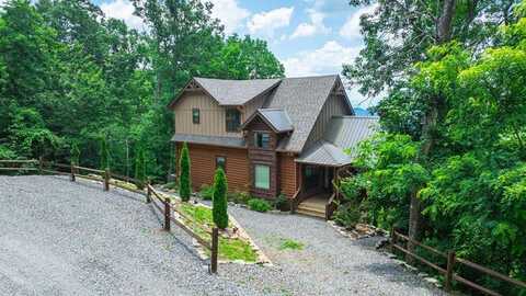 150 Lazy Country Cove, Murphy, NC 28906