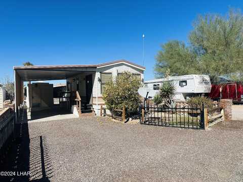 200 N Moon Mountain Ave #44, Quartzsite, AZ 85346