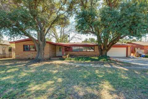 2503 53rd Street, Lubbock, TX 79413