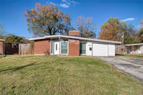 825 Derhake Road, Florissant, MO 63033