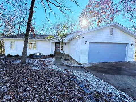 26155 Lakepoint Drive, Warrenton, MO 63383