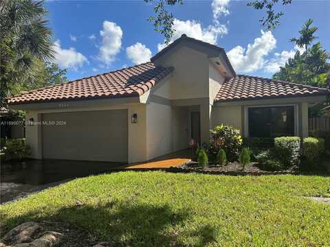 9354 NW 18th Mnr, Plantation, FL 33322