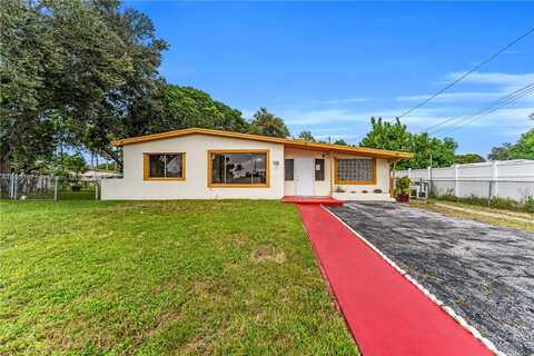 4220 SW 36th St, West Park, FL 33023