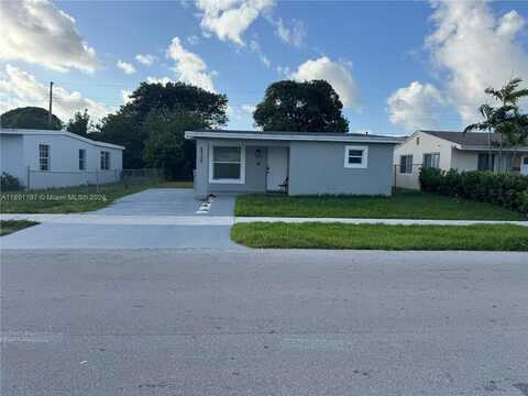 2732 NW 4th Ct, Pompano Beach, FL 33069